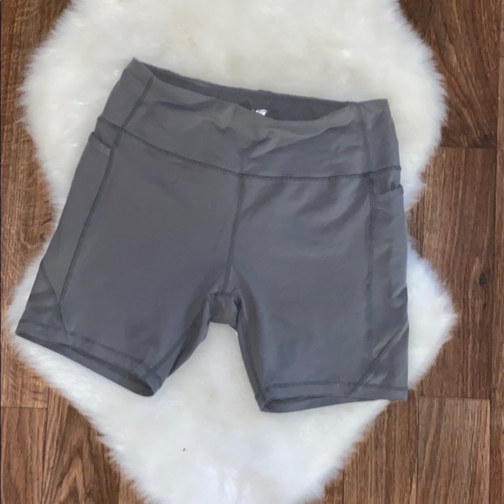 🌈Pretty high waisted shorts